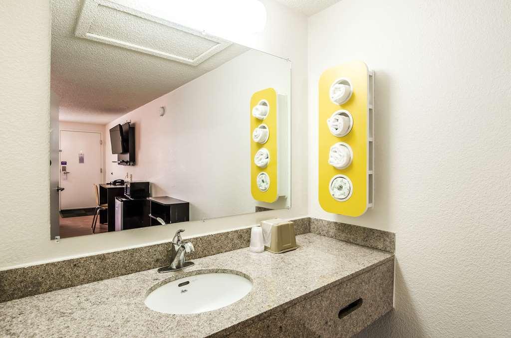 Motel 6 Troutville, Va Phòng bức ảnh