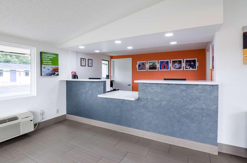 Motel 6 Troutville, Va Nội địa bức ảnh