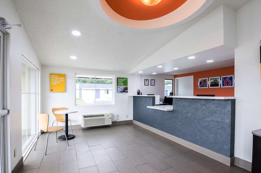 Motel 6 Troutville, Va Nội địa bức ảnh